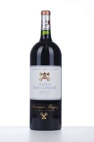 france-bordeaux-wine-pape-clement-2009
